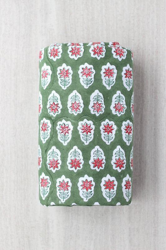 Table Throw - Christmas Lily - Sage & Red