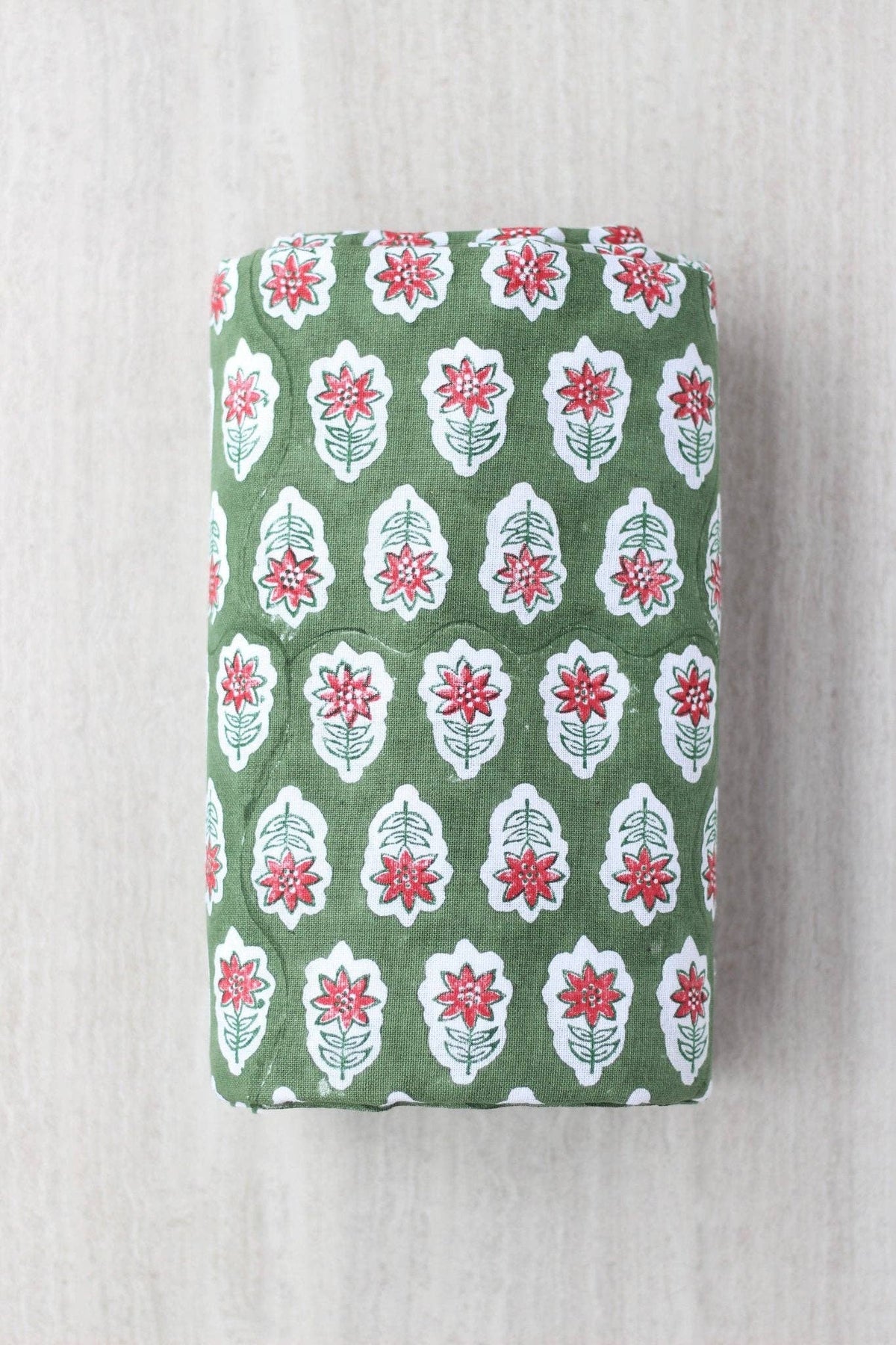 Table Throw - Christmas Lily - Sage & Red