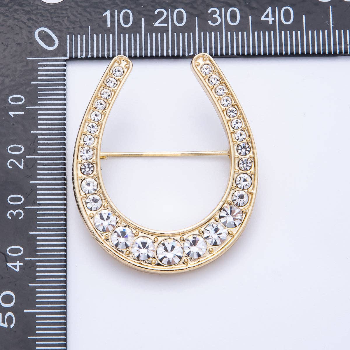 Horseshoe Brooch - Mahjong Gift