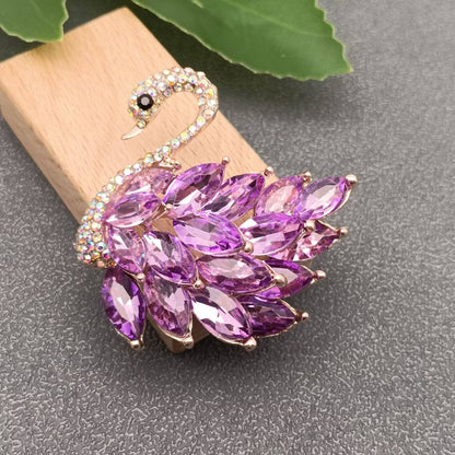 Sparkling Glass Swan Brooch Inlaid with Rhinestones