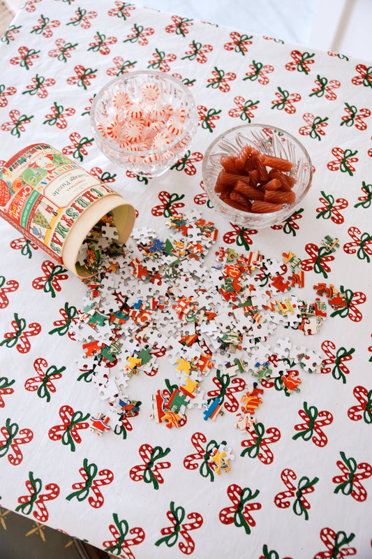 Table Throw - Candy Cane, Evergreen & Red