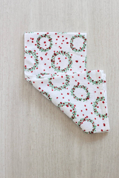 Wreath, Evergreen & Red