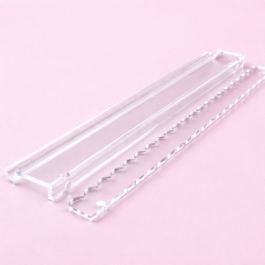 THE MM Clear Scalloped Rack & Pusher Set of 4. 20 in. - Clear Acrylic